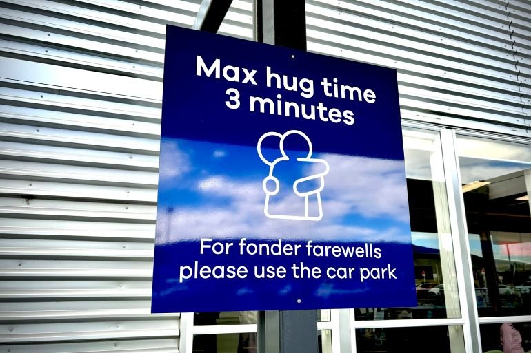 New Zealand airport imposes three-minute limit…