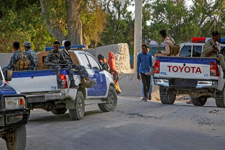 Seven killed in suicide bombing at cafe in Somalia’s Mogadishu