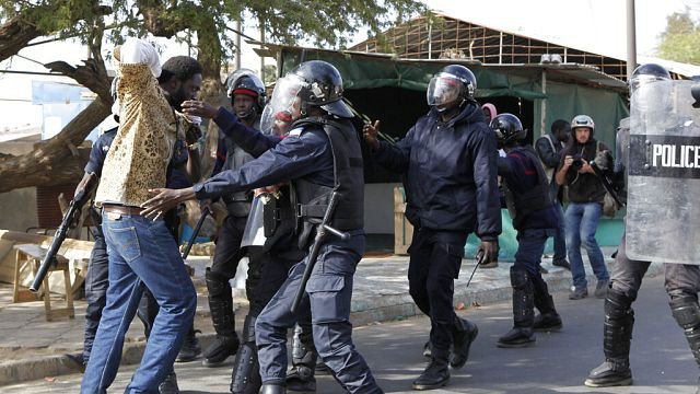 Burkina Faso releases four French nationals after detaining them for a year