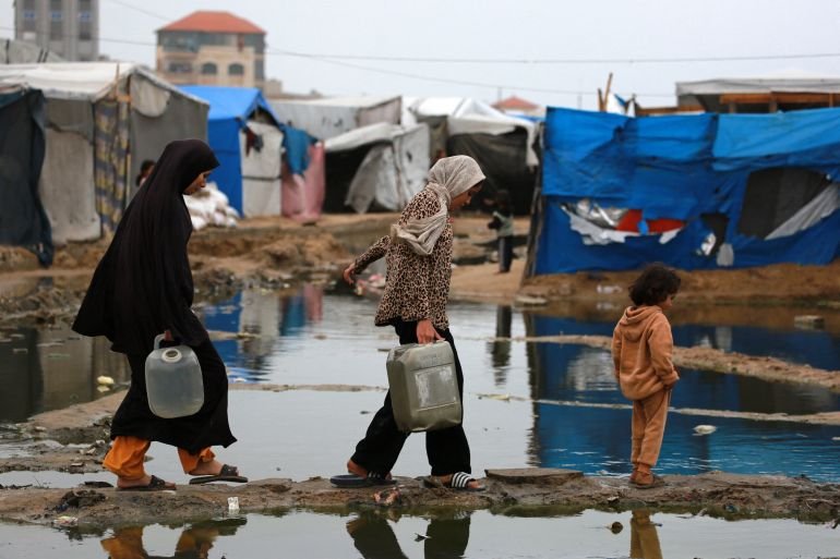 Israel committing ‘acts of genocide’ by cutting off water in Gaza, HRW says