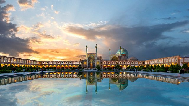 Iran to host global tourism summit…